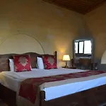 Kismet Cave Mansion