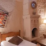 Kismet Cave Mansion