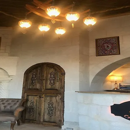 Otel Kismet Cave Mansion