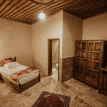 فندق Kismet Cave Mansion 5*
