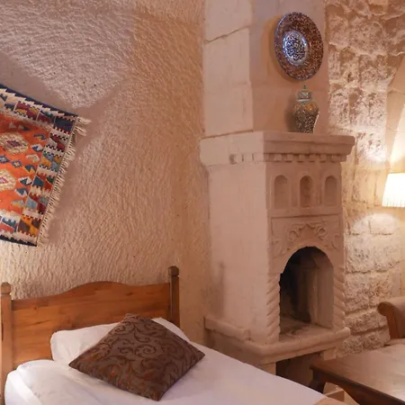 Kismet Cave Mansion