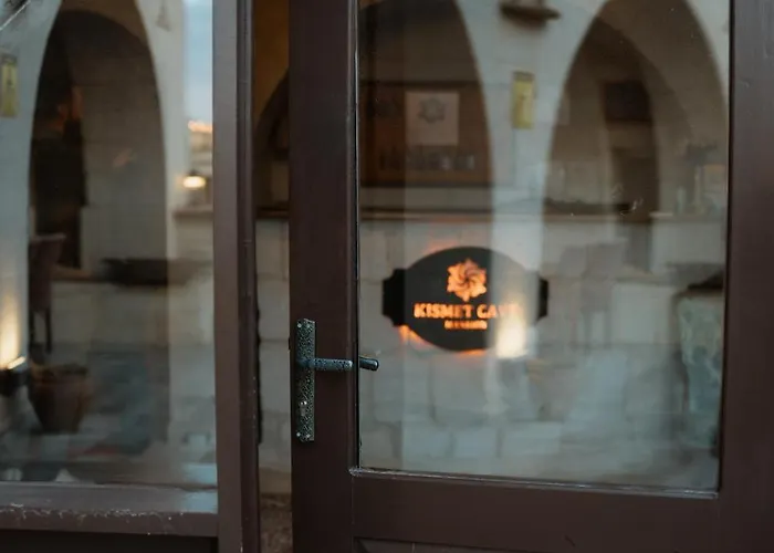 Hotel Kismet Cave Mansion 5*