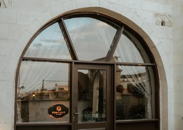 Kismet Cave Mansion Hotel