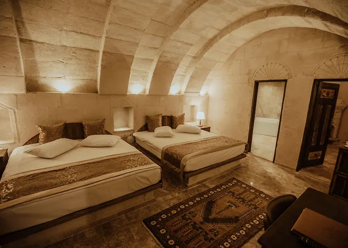 Kismet Cave Mansion 5*